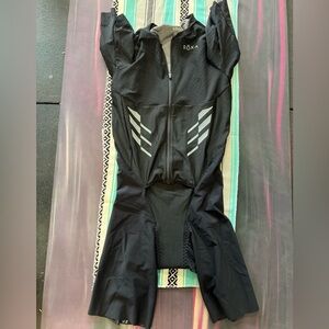 ROKA Black Triathlon Suit